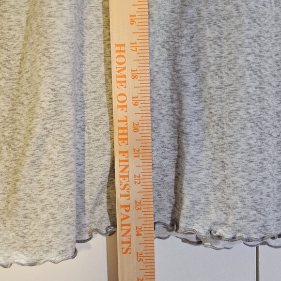 Disney Winnie the Pooh Women's Shirt Size M Gray Pajama T-Shirt Top Super Soft - Picture 4 of 8